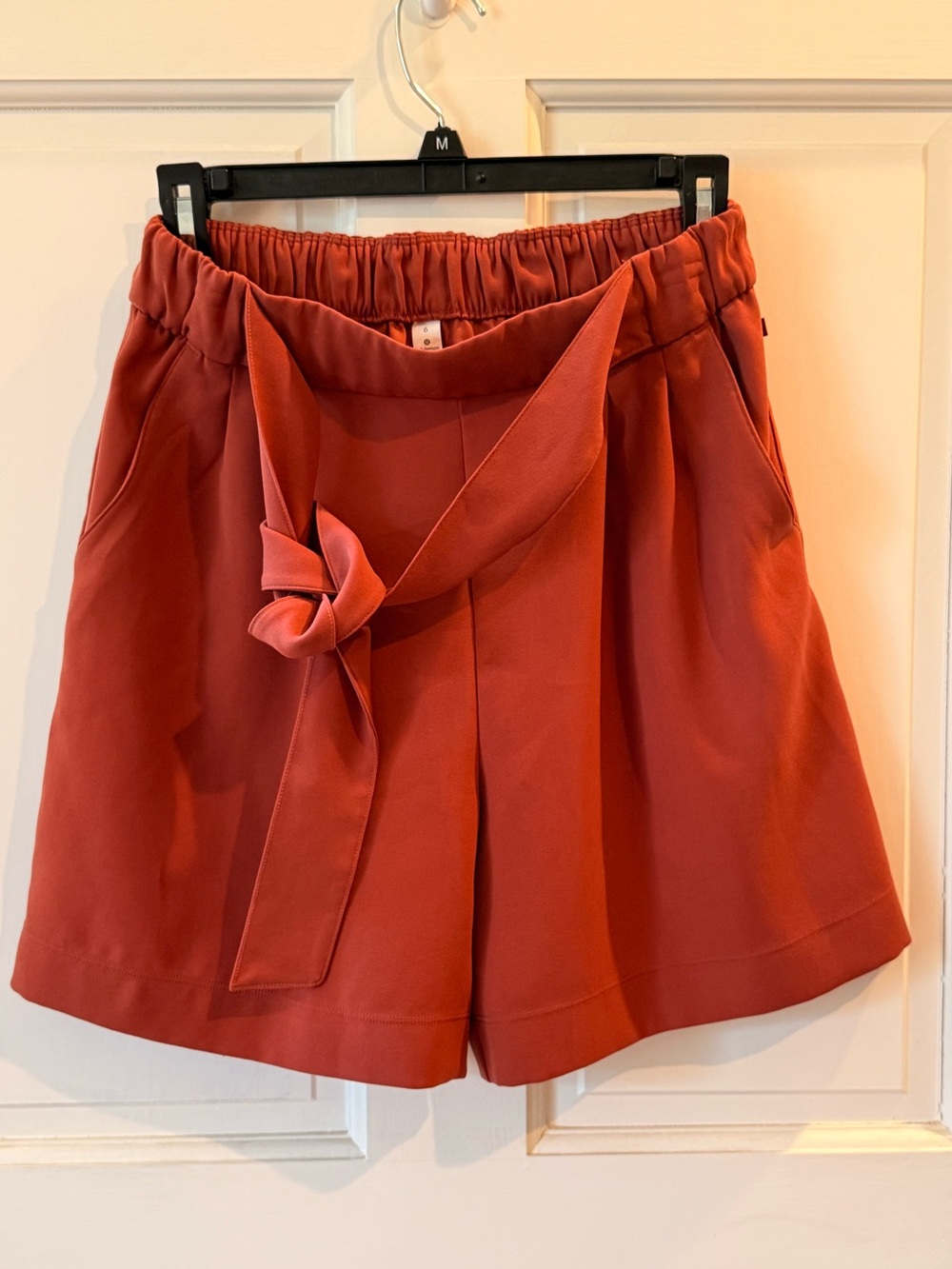 Lululemon Tie-Waist High-Rise Shorts Size 6 NWOT